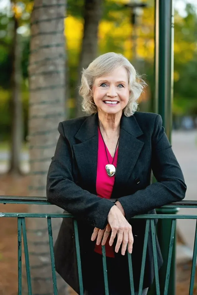 Photo of Carmen Pate